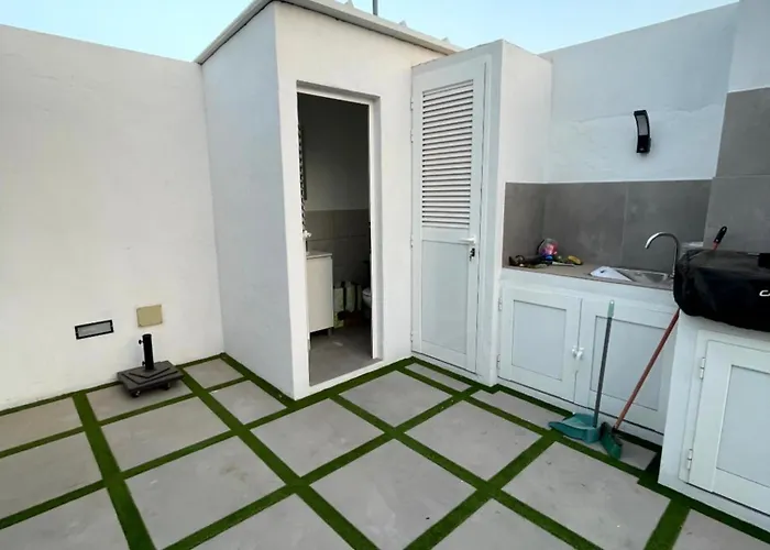 Serenarty Flor Con Jacuzzi