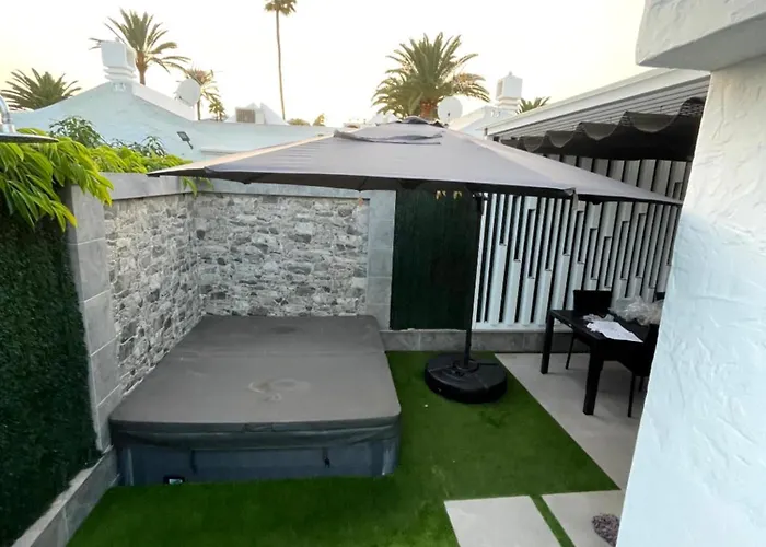 Serenarty Flor Con Jacuzzi *