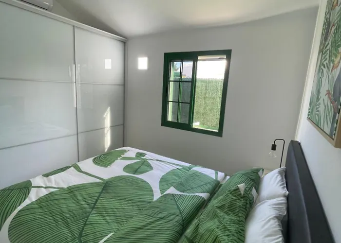 Serenarty Flor Con Jacuzzi *