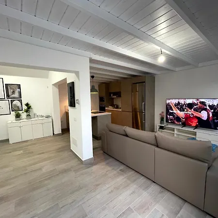 Βίλα Serenarty Flor Con Jacuzzi