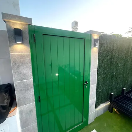 Serenarty Flor Con Jacuzzi * Μασπαλόμας